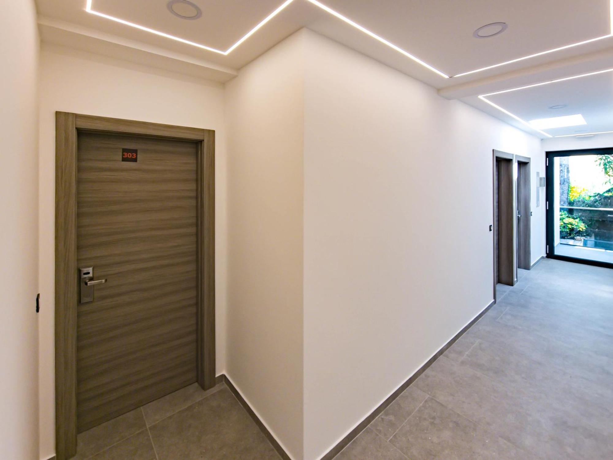 Maresole Beachfront Residence Poreč Buitenkant foto